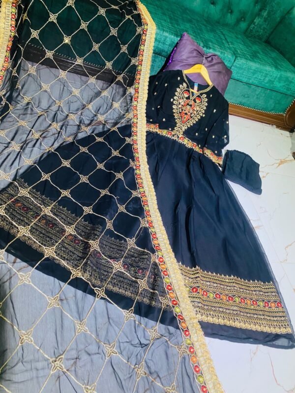 Ranjhna maxi 3piece(worn by Aima baig) - Image 2