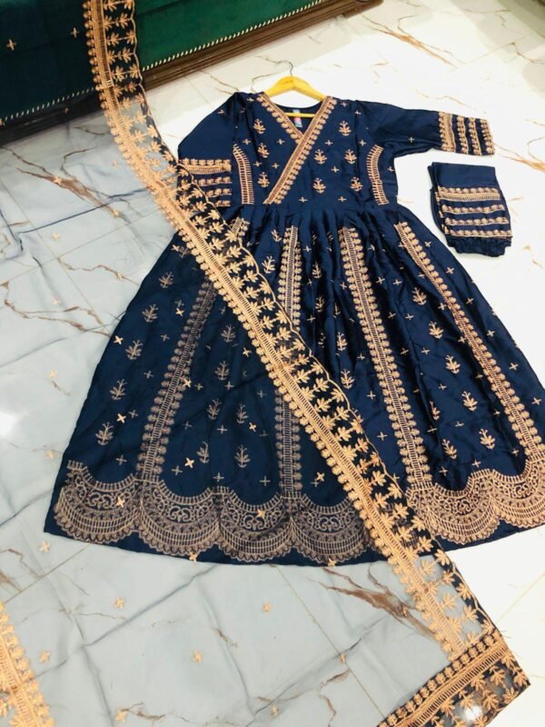 New angrakha style 3pcs with heavy embroidery with dupatta - Image 3
